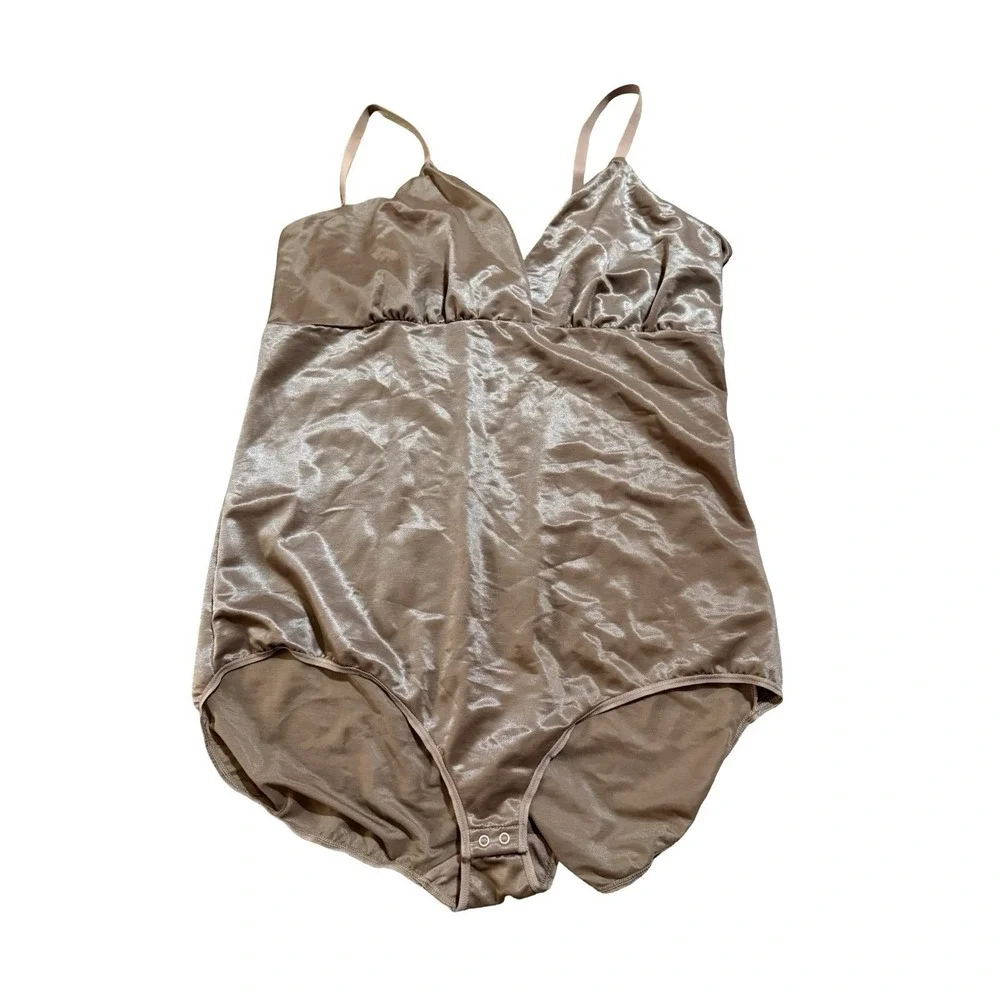 Skims Simply Bare Bodysuit Brief with Snaps - NWOT - Sienna - 3XL